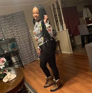 Meet your Posher, Michelette